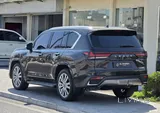Lexus LX-600 2023